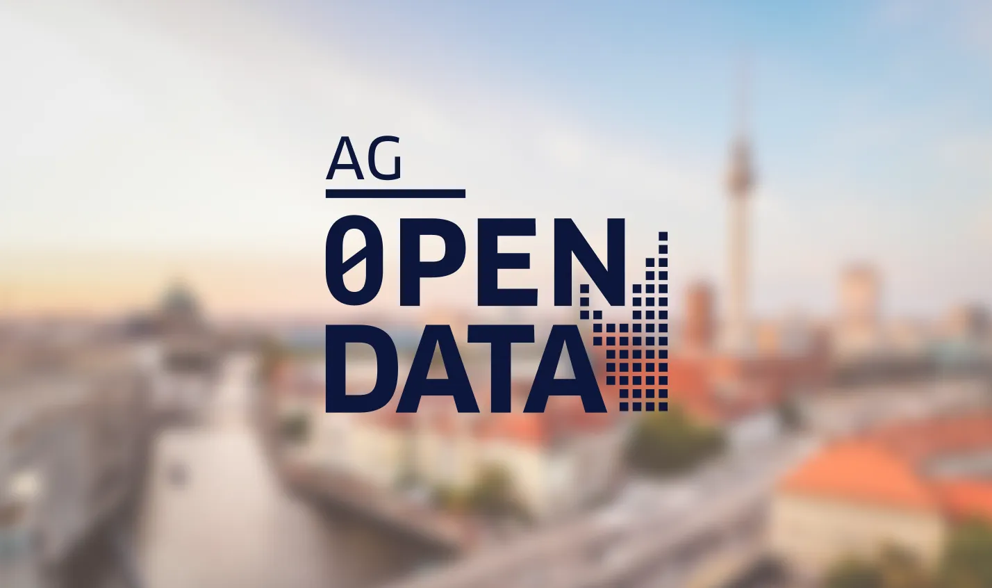 QGIS Logo vor Kartenhintergrund